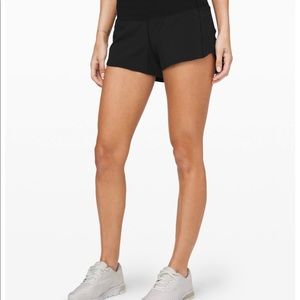 Lulu lemon speed short